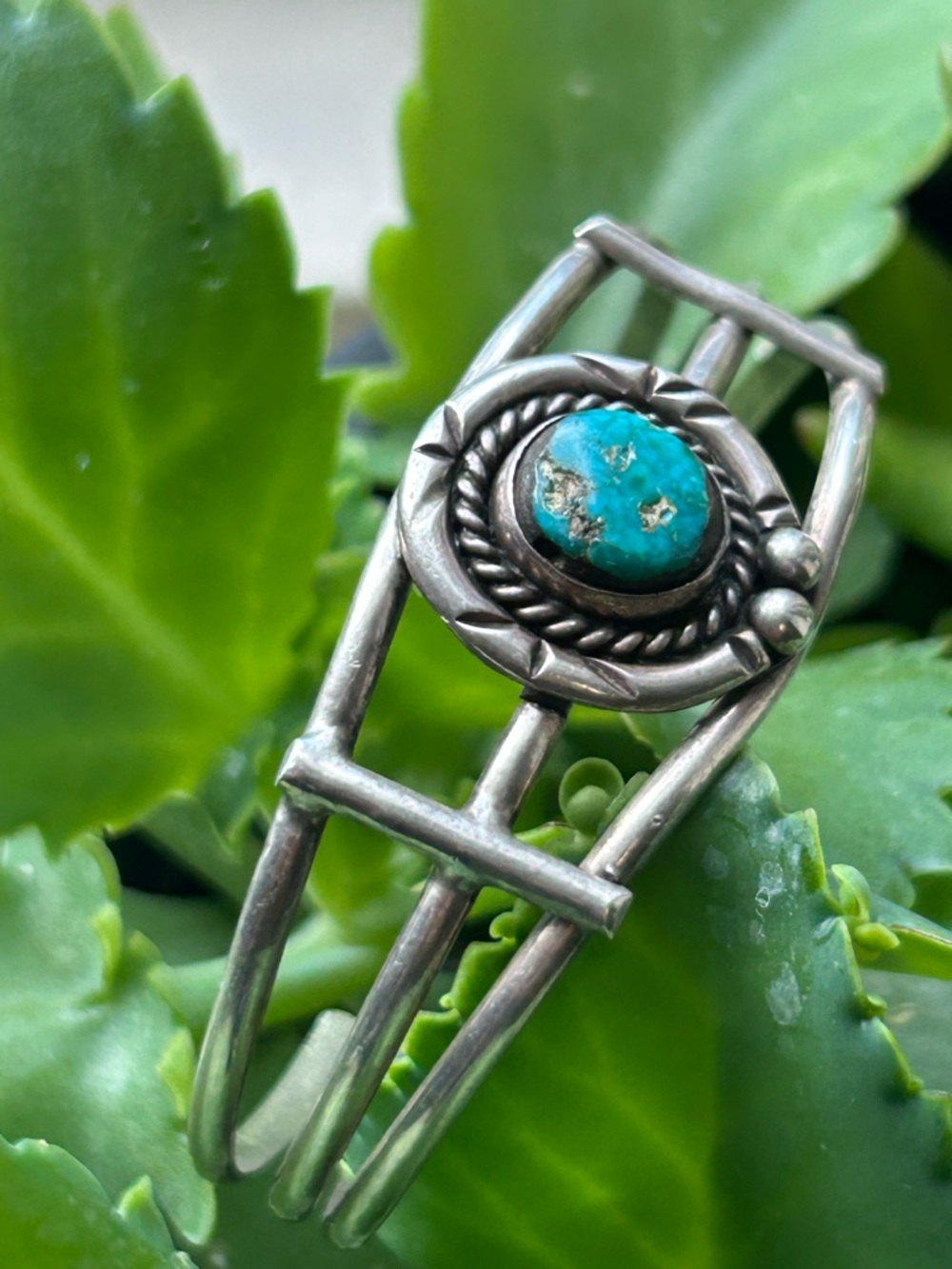 Vintage Sterling Silver Native American style Turquoise Bangle bracelet